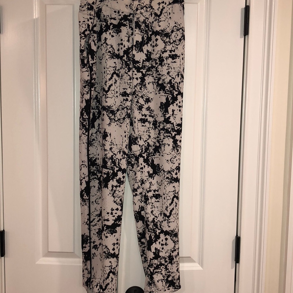 Banana Republic black white pants